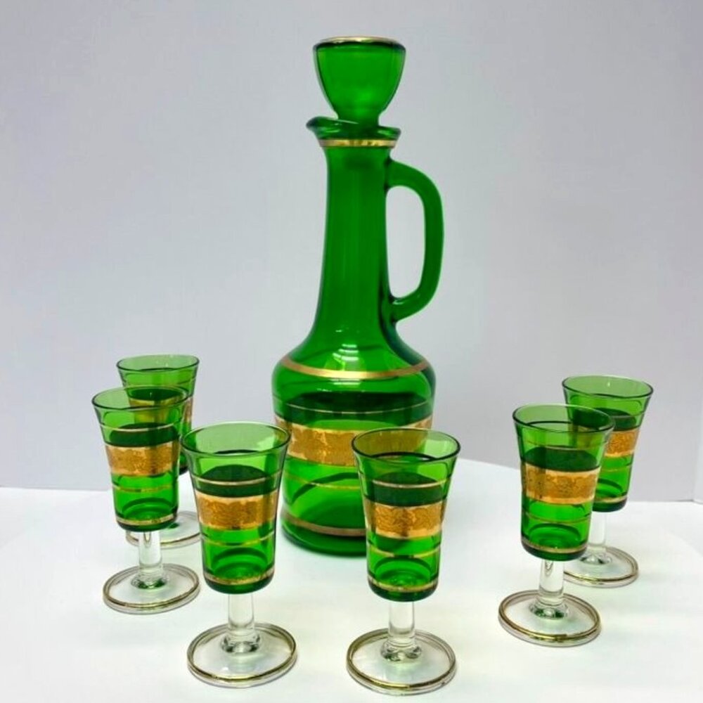 Vintage Italian Green Glass Decanter & 6 Cordial Glasses with Gold Bands